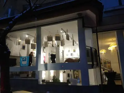 BOLD Showroom