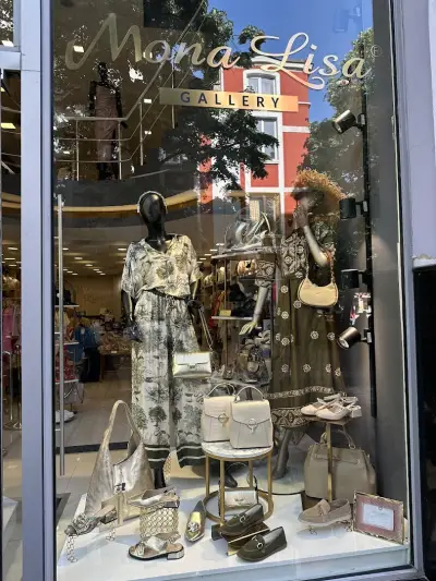 Мона Лиза Галерия/Mona Lisa Gallery