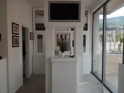 Арт Галерия Вежди