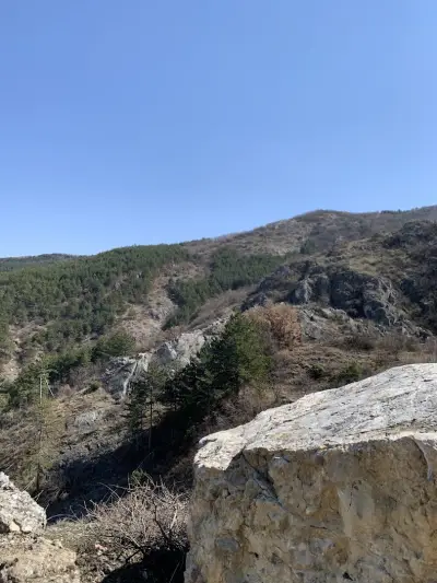 Голям Устински водопад
