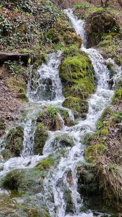 Голям Устински водопад