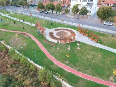 Парк „Асеновска"