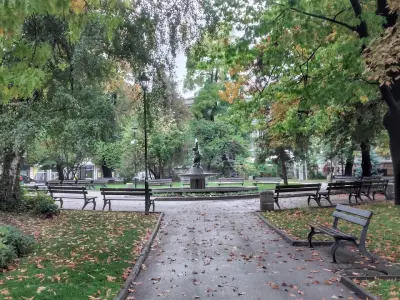 Градинката с Мечето