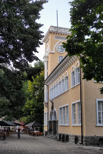 Градинката с Мечето