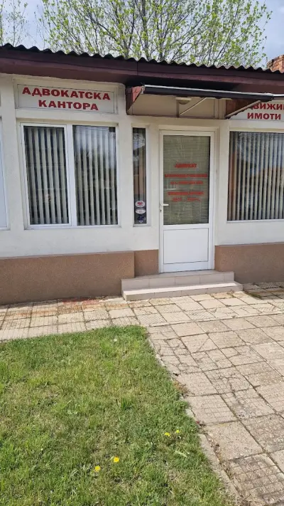 Адвокат Александър Миланов