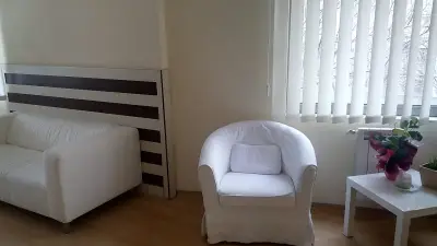 Адвокат КАРАКАШЕВА