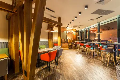 The Terrace Lounge