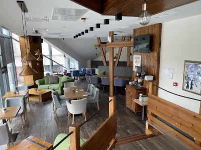 The Terrace Lounge