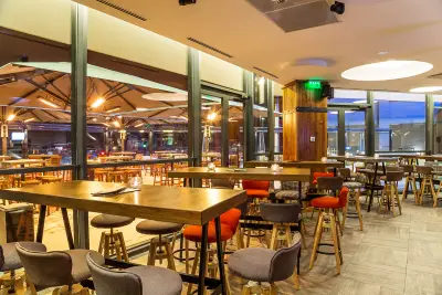 The Terrace Lounge
