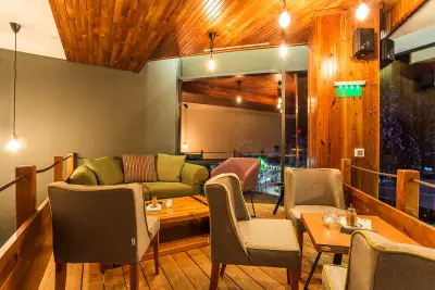 The Terrace Lounge