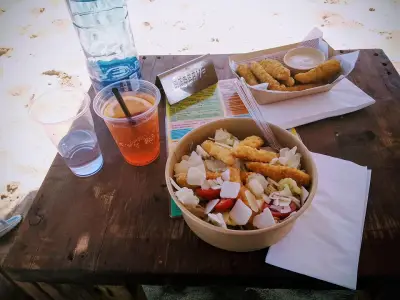 Skabrin Beach Bar