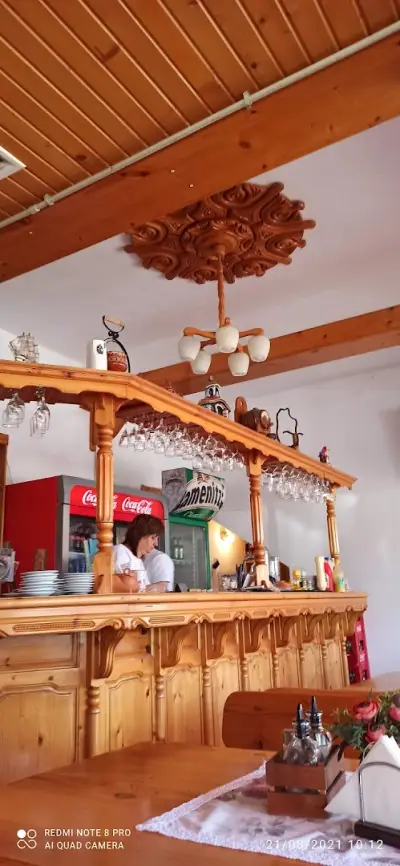 Miki Cafe-Bakery-Sweet Сладкарница и пекарна "Мики"