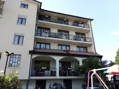 Family Hotel Perla