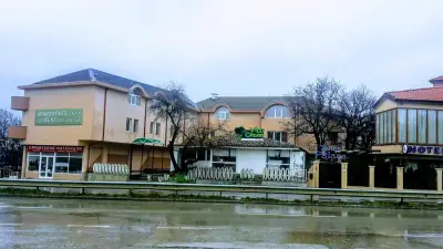Туинс Палас Апарт Хотел