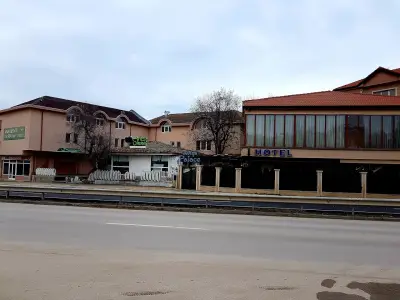 Туинс Палас Апарт Хотел
