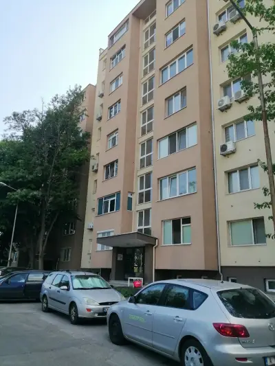 Апартамент Арена Бургас 5+1 човека
