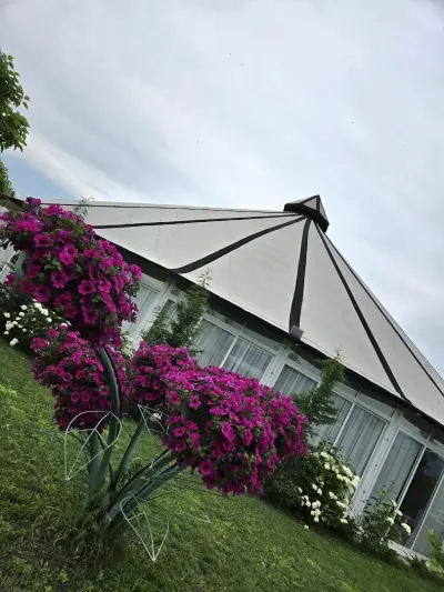 Garden Weddings
