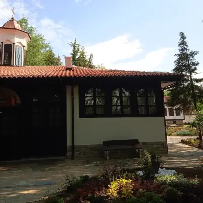 Митрополитска църква „Успение Богородично“
