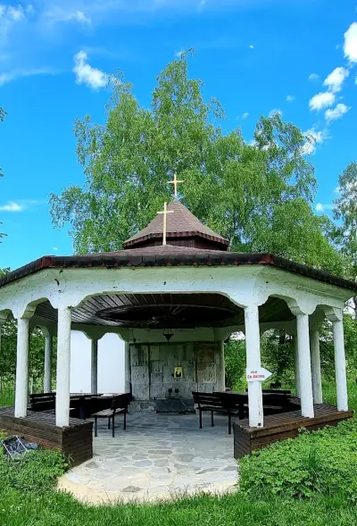 Храм „Рождество Богородично“ (Бельова църква)