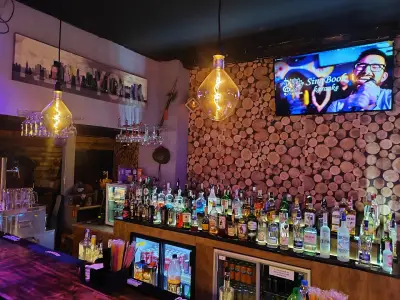 Buzz bar Nightlife