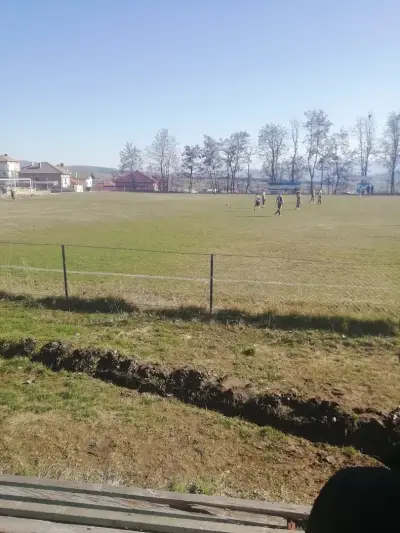 Стадион „КЛЕТКАТА“