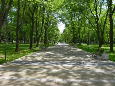 Градски парк Ботевград