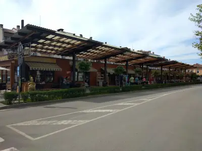 Малкият пазар