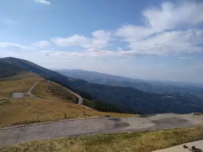 Паметник „Арка на свободата“