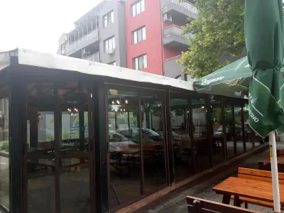 Deja Vue Cafe