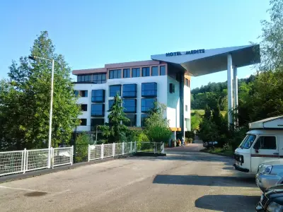Apart Medite