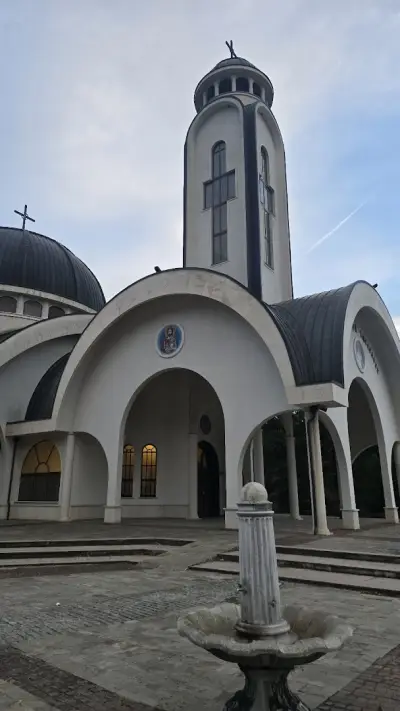Храм „Свети Никола“