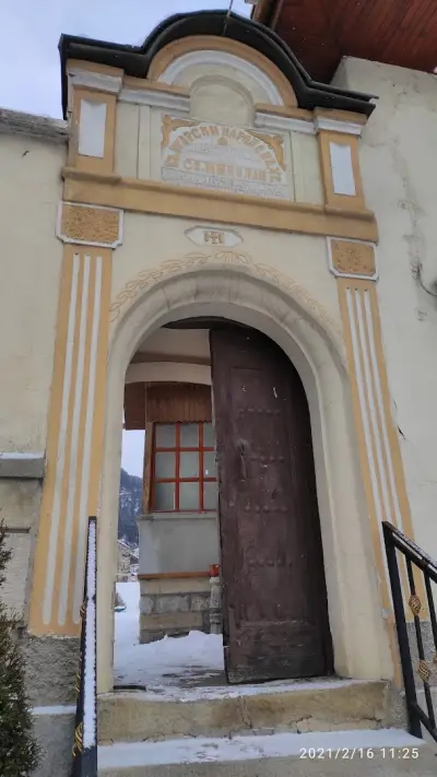 Храм „Свети Никола“