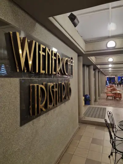 Wiener Cafe