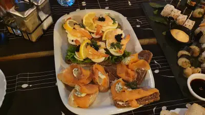 Клуб „Кафе Театър“