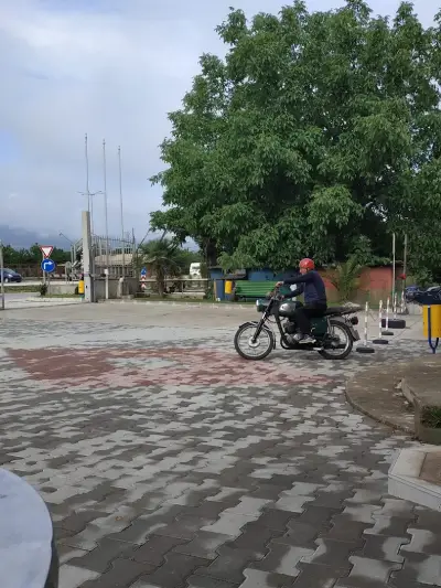 '' Хрис Буж '' ООД - АВТОЧАСТИ ВТОРА УПОТРЕБА