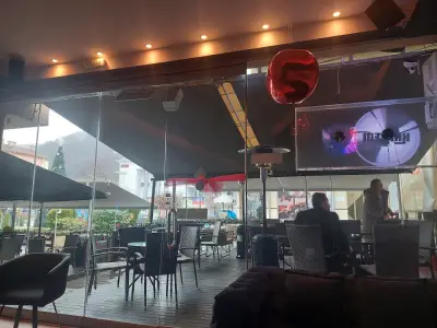 Cafe&bar Harlem