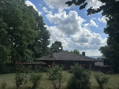 Художествена галерия Жеравна