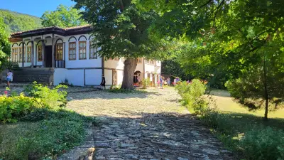 Художествена галерия Жеравна