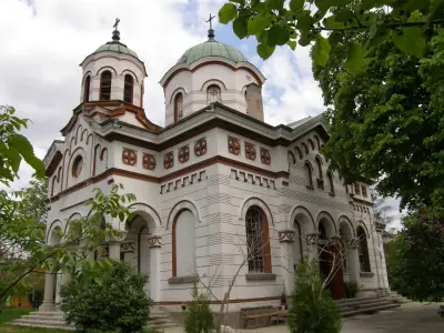 Храм „Света Петка“