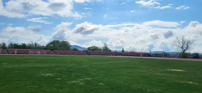 Стадион Крепост