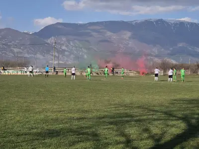 Стадион Дъбене