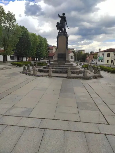 Паметник на Васил Левски