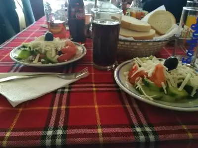 Ресторант Средна гора