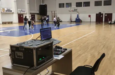 Спортна зала