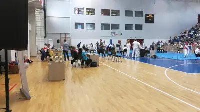 Спортна зала