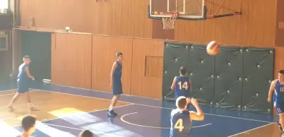 Спортна зала "Дечко Стефанов"