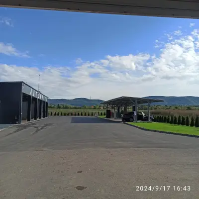 Автомивка на самообслужване
