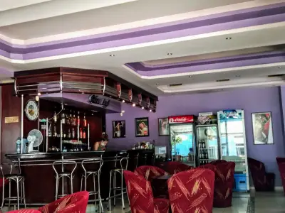 Optika Kafe