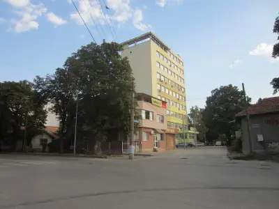 Стадион "Луи Айер"