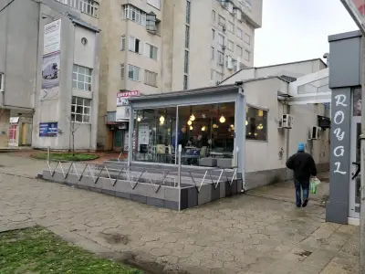 Бар "Bizarre"